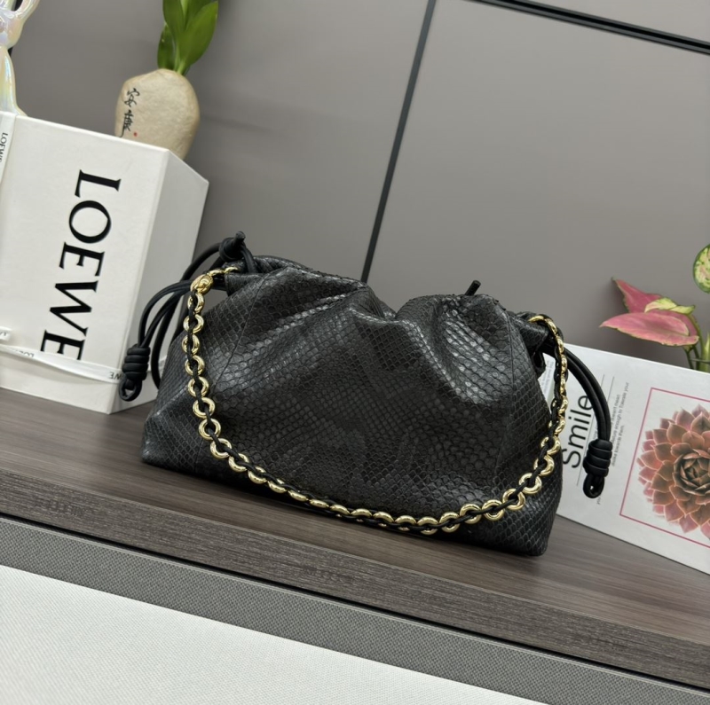 l*ew* satchel bags